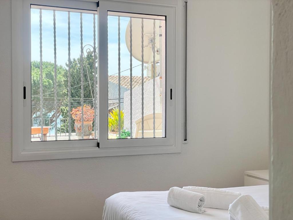 Apartamento Familiar En Canyelles Roses Exterior foto